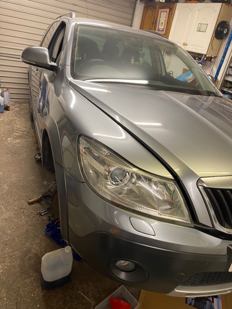 Skoda, OCTAVIA, Estate, 2012, Manual, 1968 (cc), 5 doors