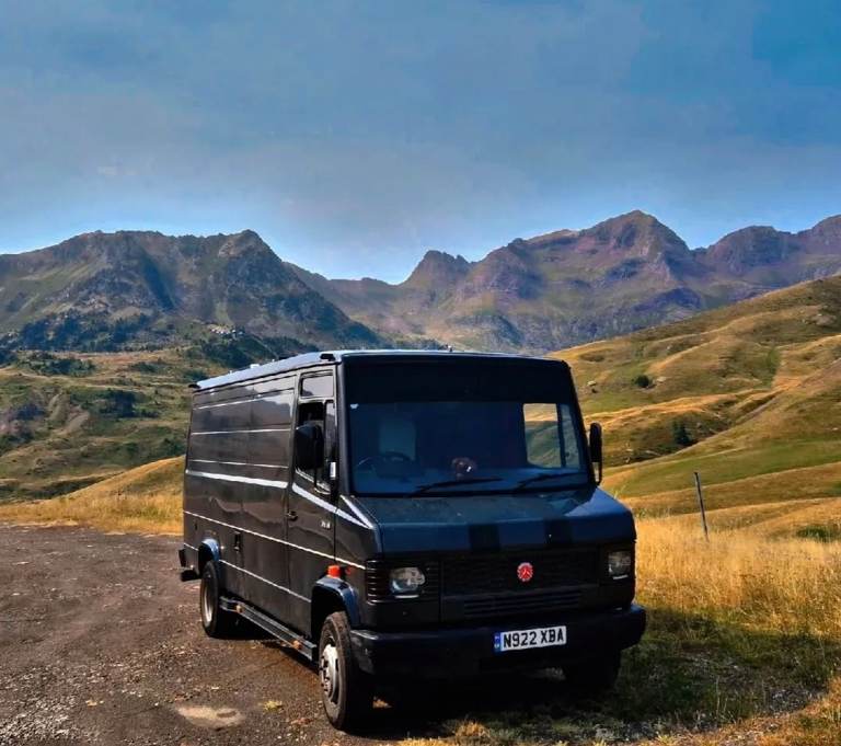 Mercedes-Benz, 1995, 3.9 Turbo, Off Grid Campervan Motorhome 
