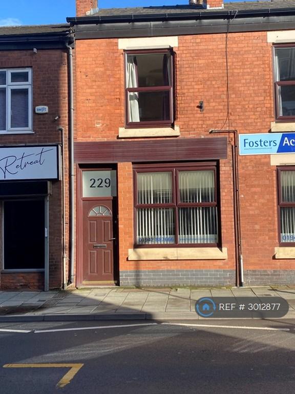 2 bedroom flat in Elliott Street, Tyldesley, M29 (2 bed) (#3012877)
