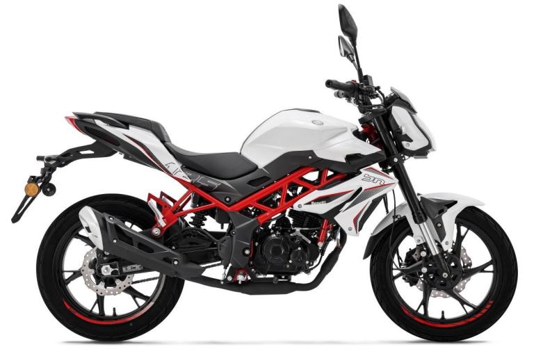 Benelli BN 125cc Naked Motorcycle Learner Legal Commuter Motorbike