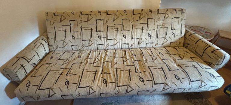 Compact Sofa Bed with Patterned Fabric – Good Condition - URGENT 