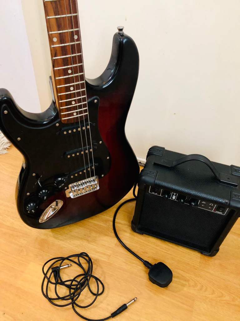 Electric guitar with 