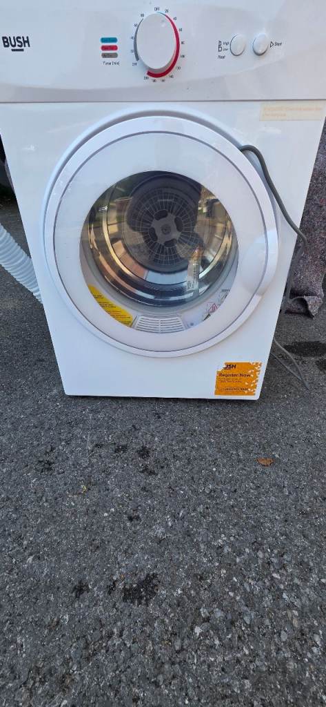 Bush 3kg small tumble dryer, spotlessly clean. Delivery 