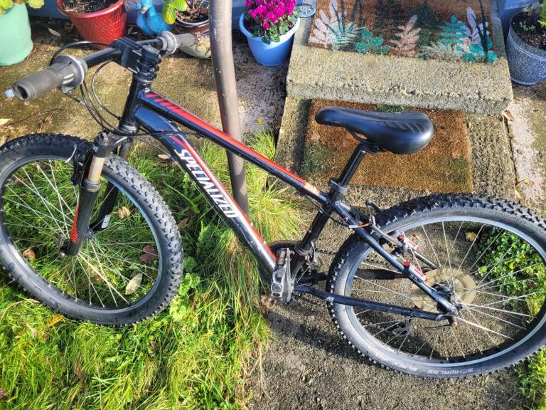 Boys Specialized mountain bike XS size