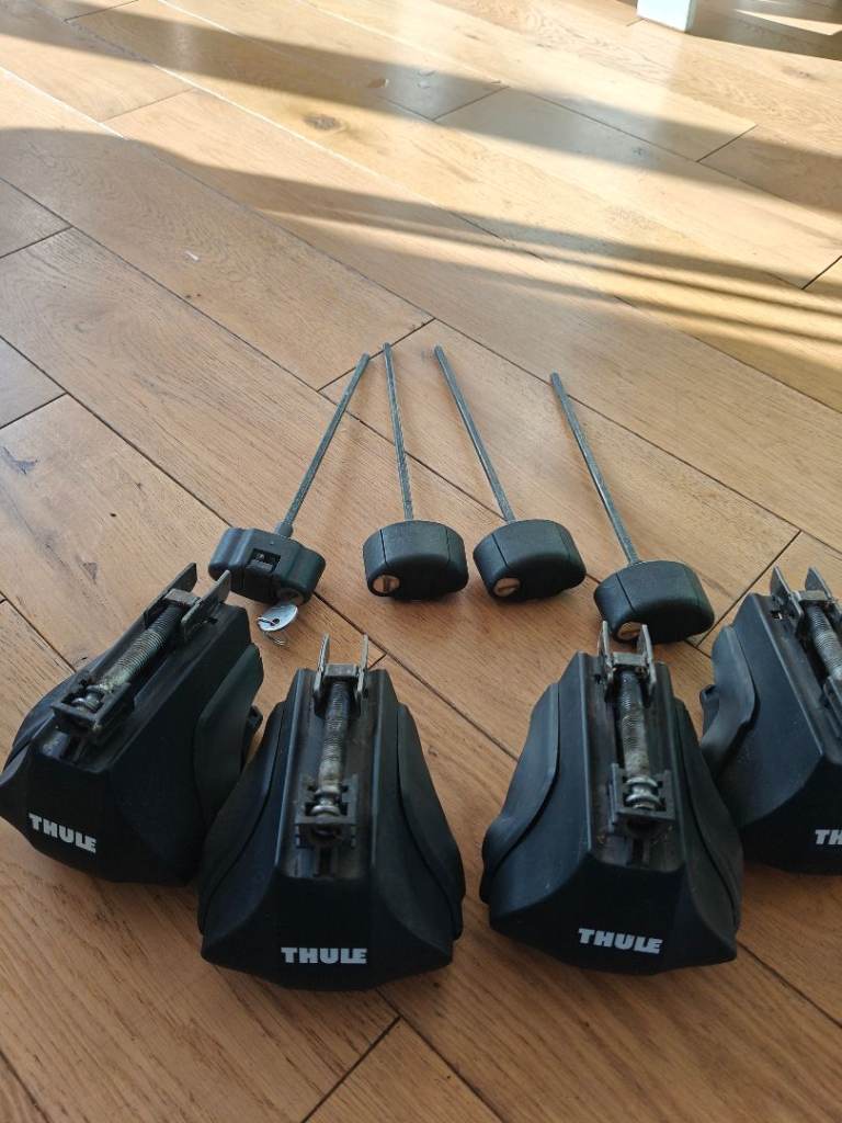 Thule 755 Roof Rack Foot Pack (for Raised Rails) + Locking Caps & Key