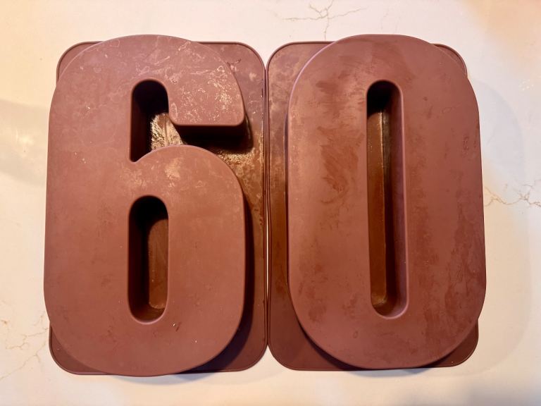 Silicone Number Cake Mould 6/9 and 0