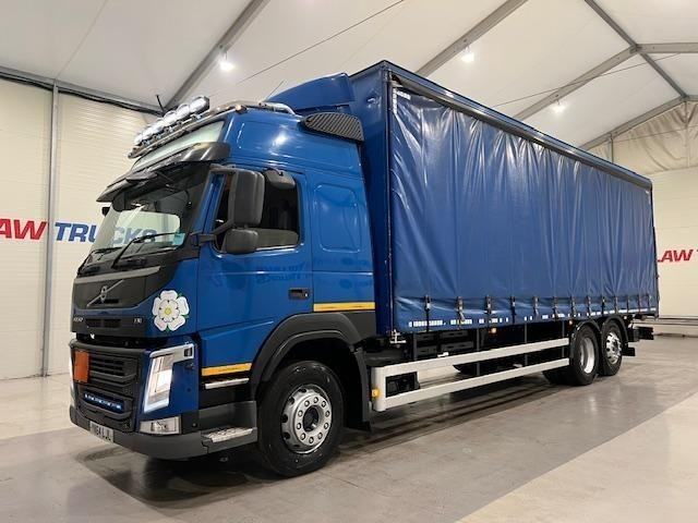 Volvo FM 330 6x2 Rear Lift Sleeper Cab Curtainsider