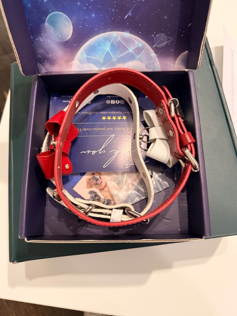 2x Dog Collars - Small & Large