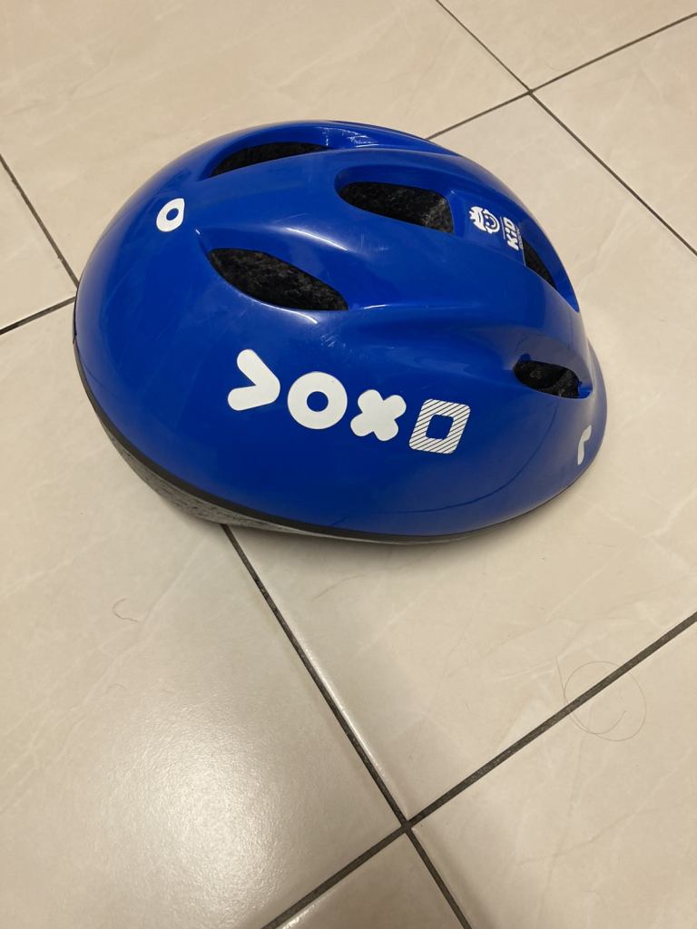 Boys blue bike helmet 45-53