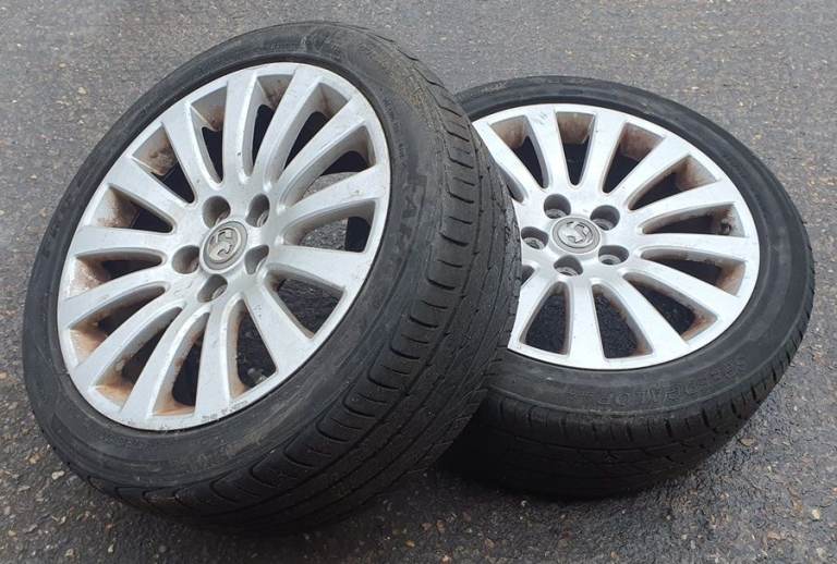 Vauxhall Insignia 2.0 CDTI 245/45/18 Alloy Wheels And Tyres