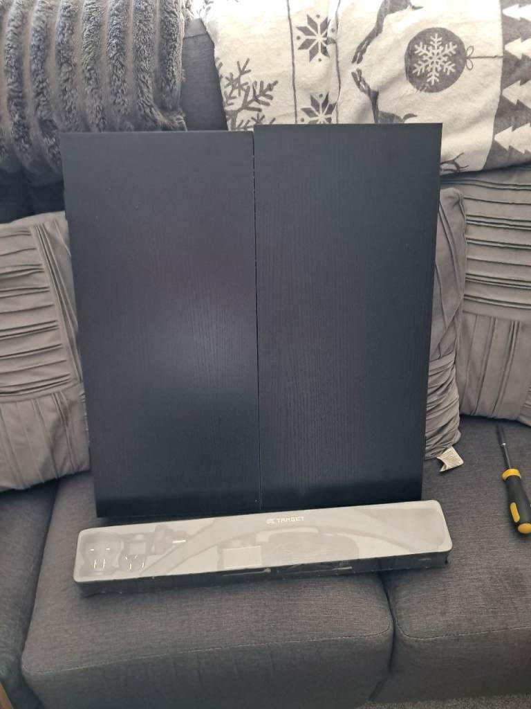 Target arc dartboard set up