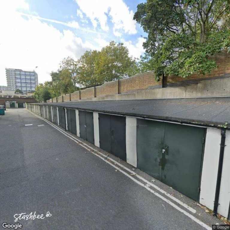 Garage to rent in London (SE16) | Stashbee