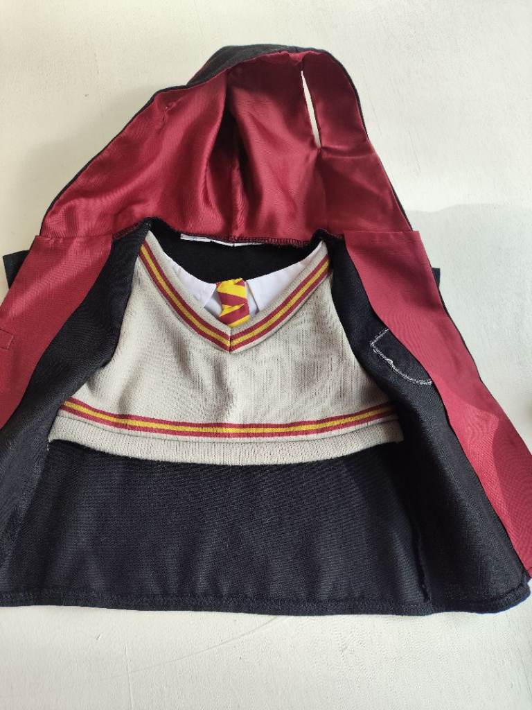 Build a bear Gryffindor outfit 