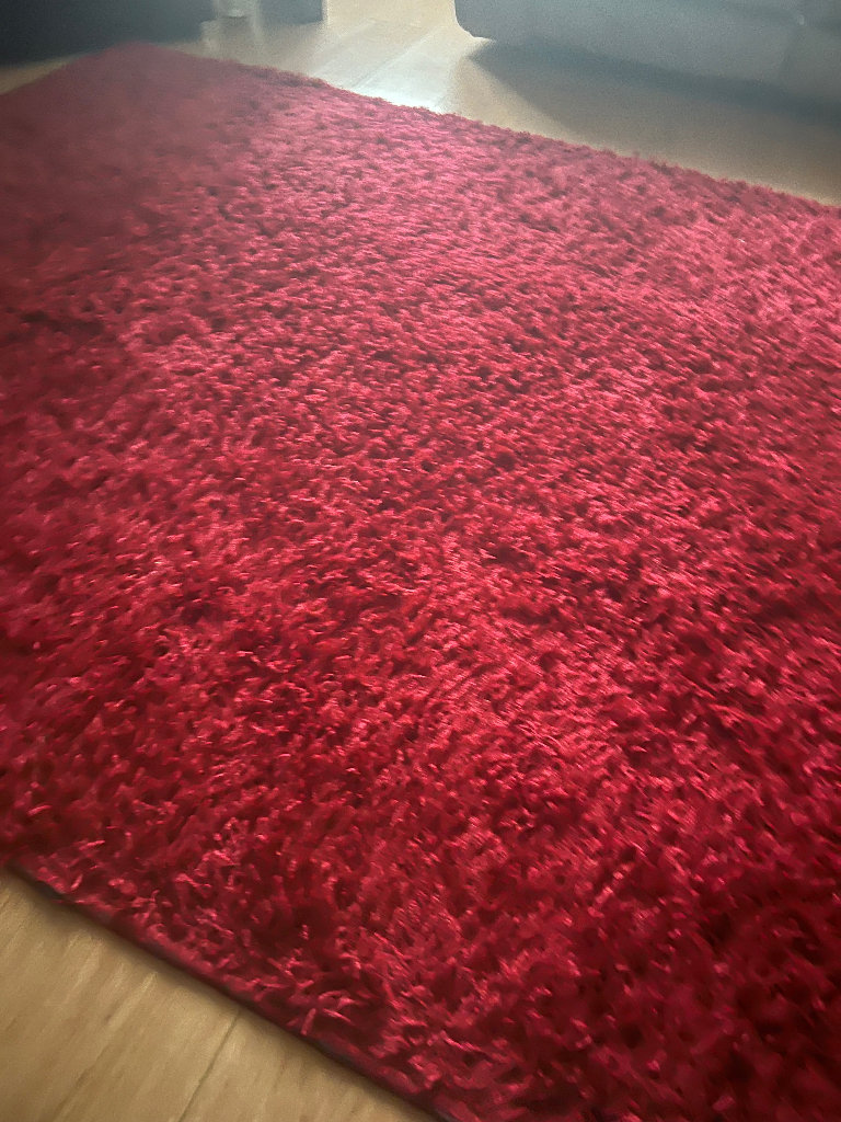 Rug in deep red 160cm x 230cm 