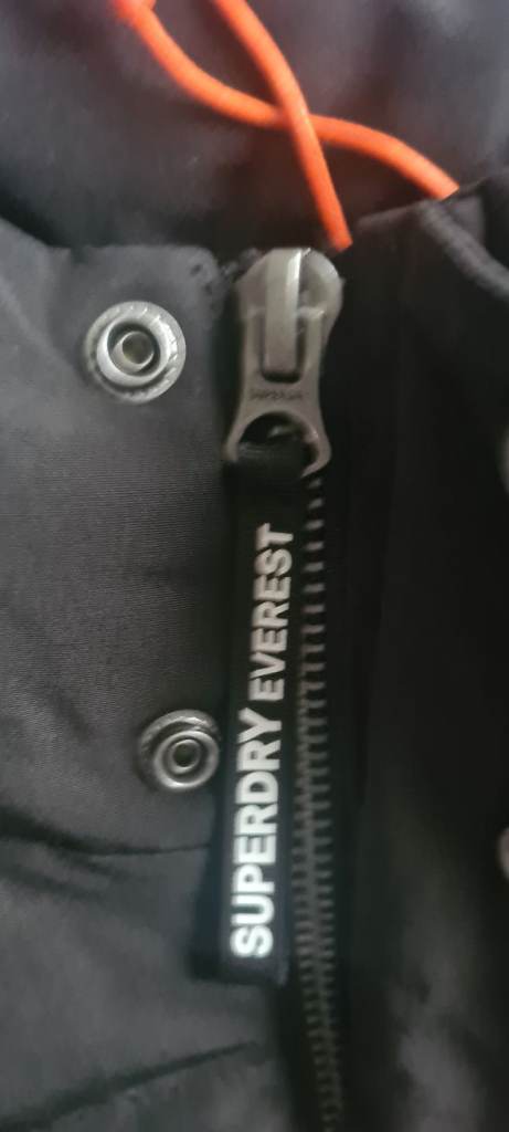 Men's Superdry Everest Hooded Puffer Gilet/Bodywarmer - size Medium *BNWT*