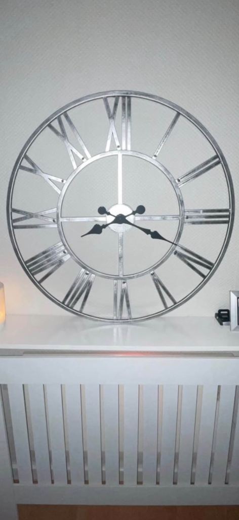 Large wall clock