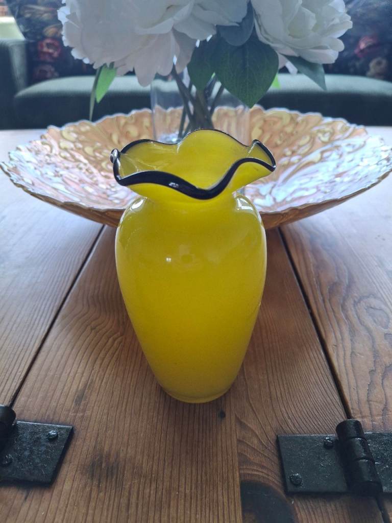 Czech / Bohemian Vintage Yellow & Black Tango Glass Vase
