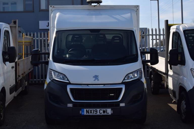 2019 Peugeot Boxer 2.0 BlueHDi Chassis Cab 130ps CHASSIS CAB DIESEL Manual