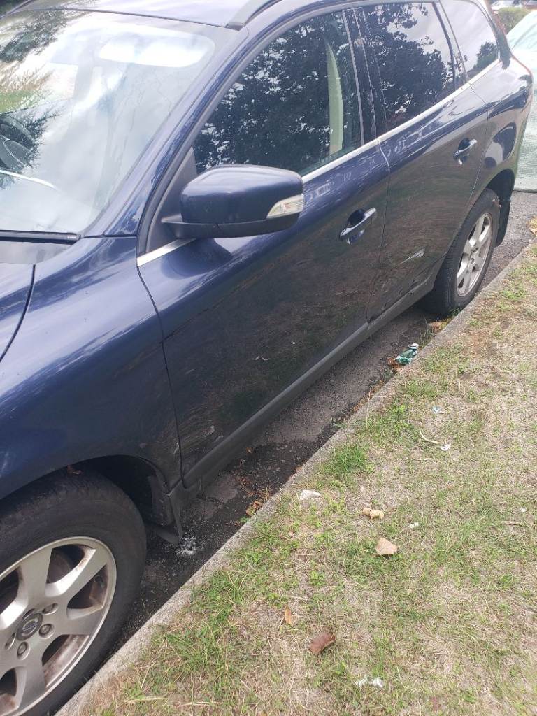 Volvo, XC60, Estate, 2011, Manual, 2400 (cc), 5 doors