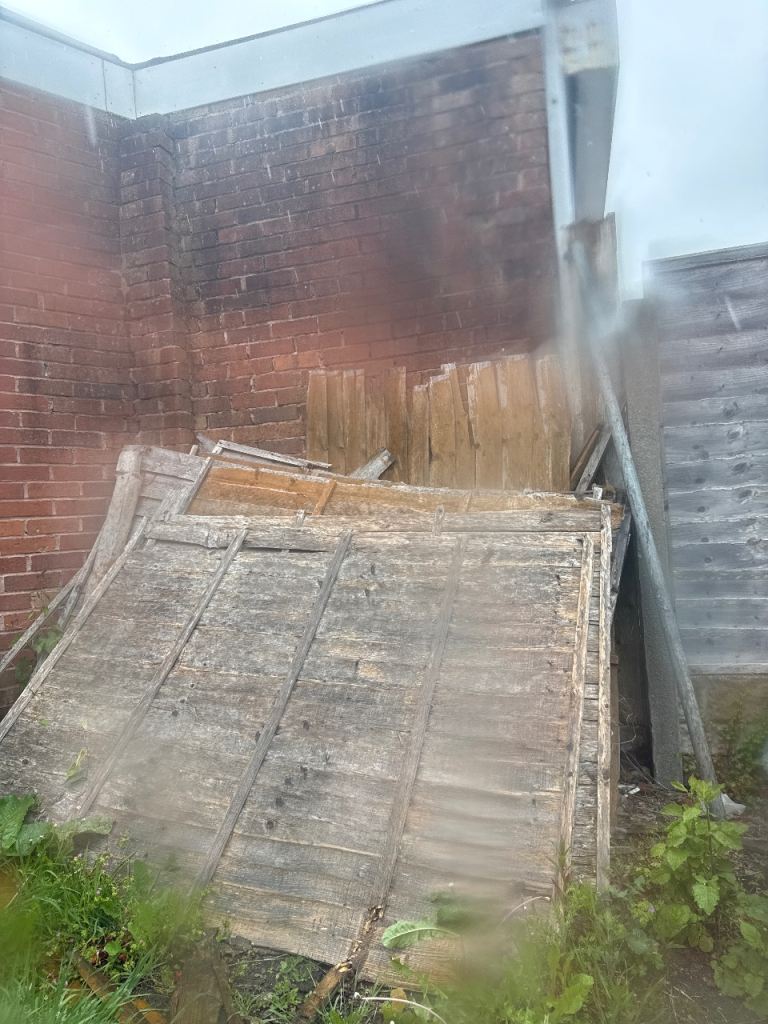 Free free free broken fence panels 