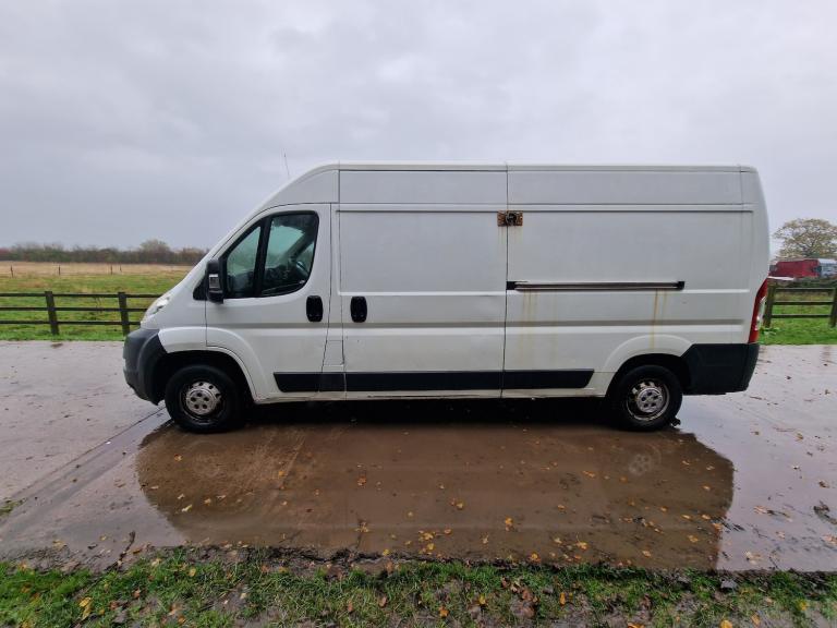 2013 Peugeot Boxer LWB  Drives Perfect  7m MOT  155k miles