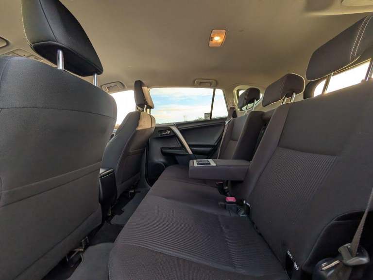 2013 Toyota RAV4 2.0 V-matic Icon 5dr M-Drive S ESTATE PETROL Automatic