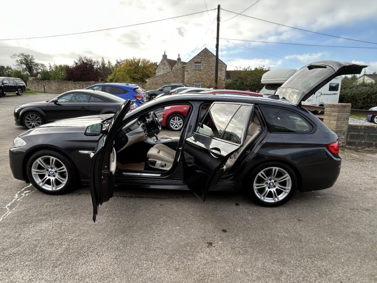 BMW 5 SERIES 2.0 520d M Sport Touring 2011