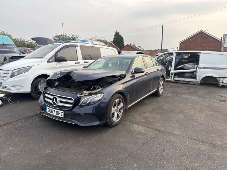 Mercedes e 220 cdi 9 speed auto breaking 2019