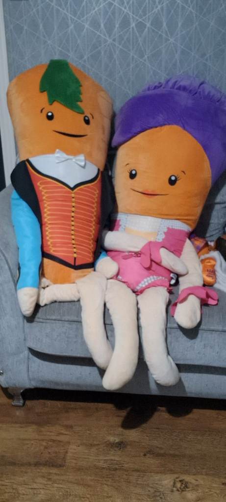 Kevin and katie carrot