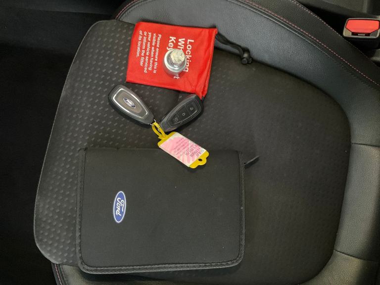 2019 Ford Focus 2.0 EcoBlue ST-Line X Estate 5dr Diesel Auto Euro 6 (s/s) (150 ps) - REVERS Estat...