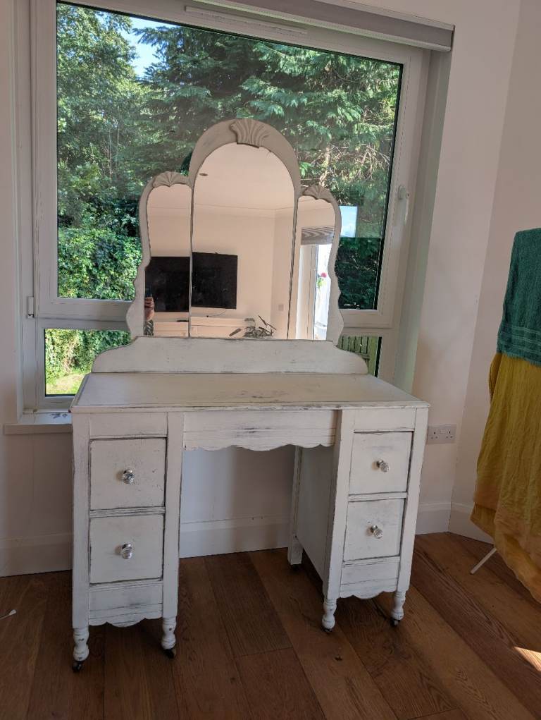 Vintage White Dressing Table with Tri-Fold Mirror