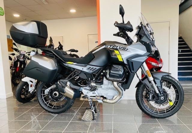 Moto Guzzi Stelvio PFF E5+ 2025, BRAND NEW, FREE ACCESSORY PACK SAVING £4450 