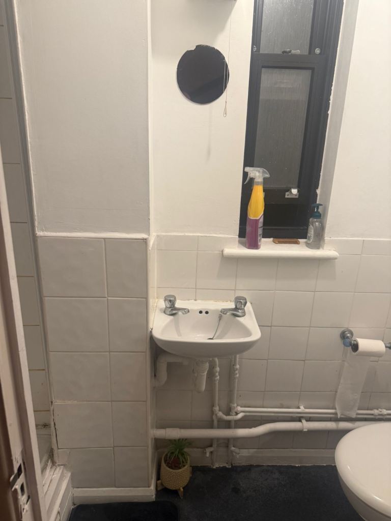 room with bathroom and garden is very nice