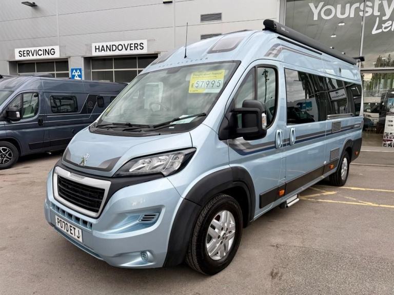 Auto-Sleepers Fairford Plus