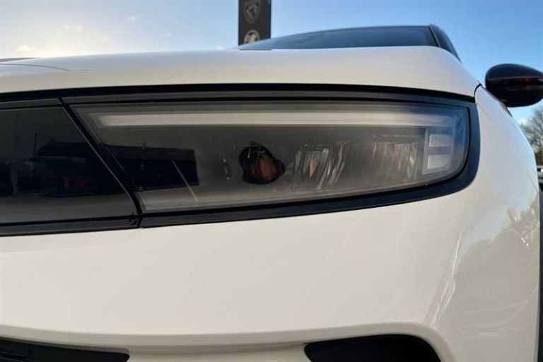 2025 Vauxhall Mokka 1.2 Turbo 136 Griffin 5dr HATCHBACK PETROL Manual