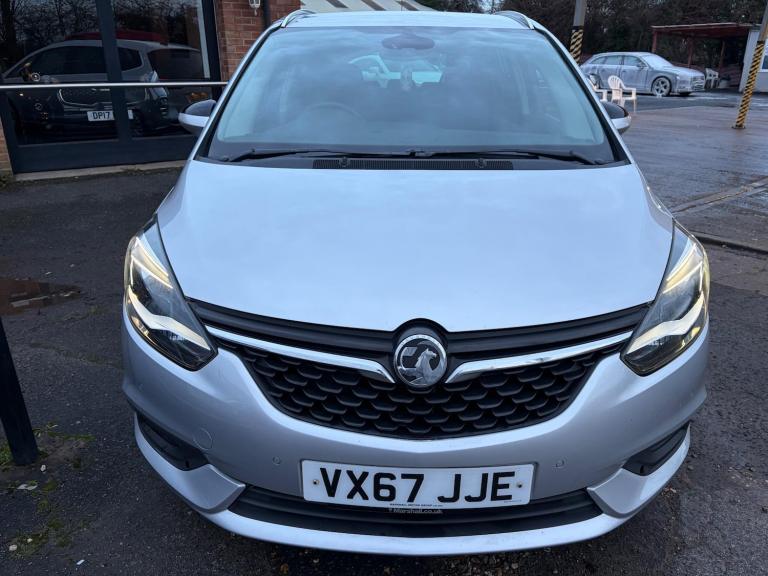 2017 Vauxhall Zafira 2.0 CDTi Tech Line Nav 5dr MPV DIESEL Manual