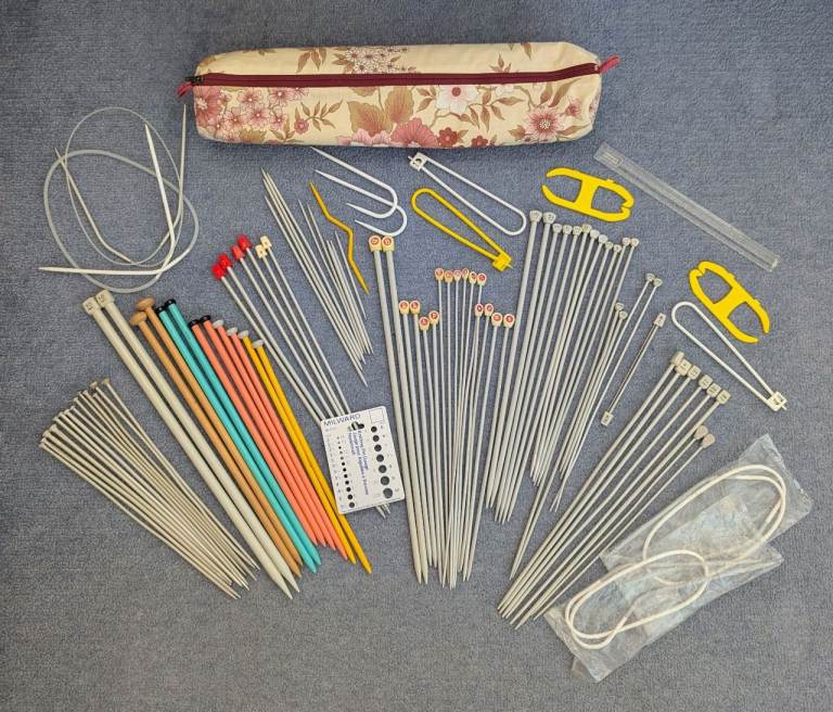 Bumper Set of Vintage Knitting Needles & Accessories in Zipped Case 