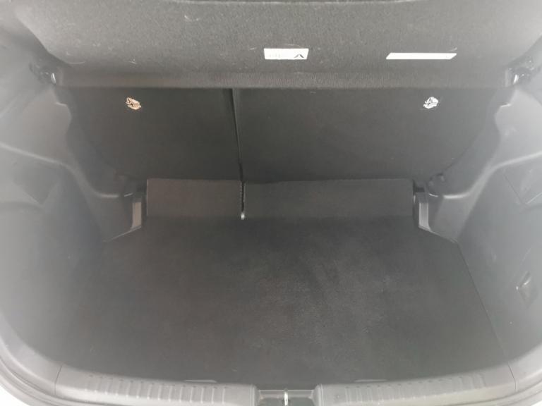 2022 Toyota Yaris 1.5 VVT-h Design Hatchback 5dr Petrol Hybrid E-CVT Euro 6 (s/s) (116 ps) -  Hat...