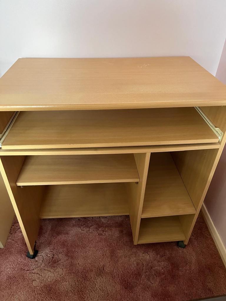 Computer Table