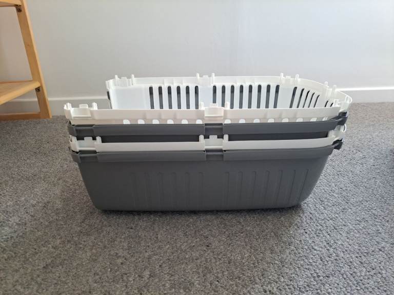 2x Brand New Savic Zephos 2 Cat Carriers