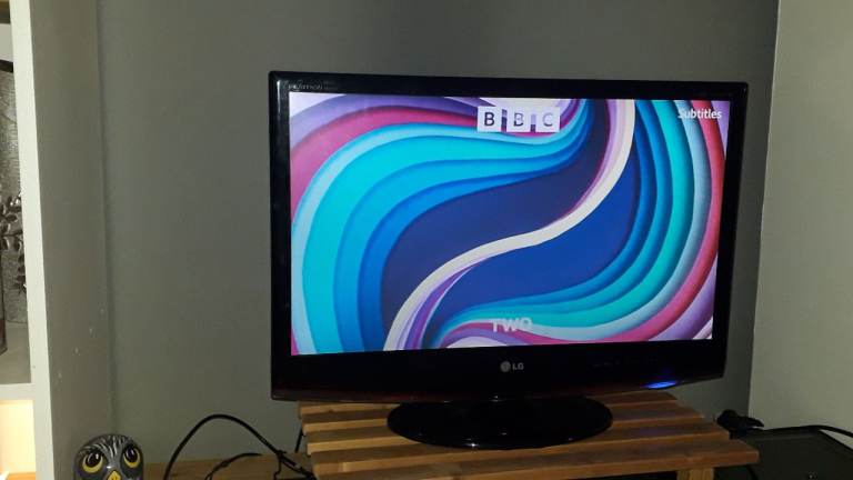 LG 27 inch TV Flatron M2762D - PC
