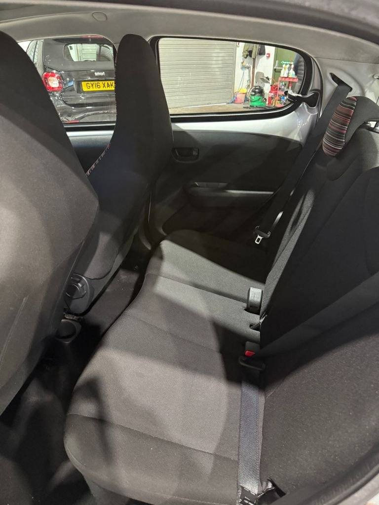 2016 Citroen C1 1.0 VTi Feel 5dr HATCHBACK PETROL Manual