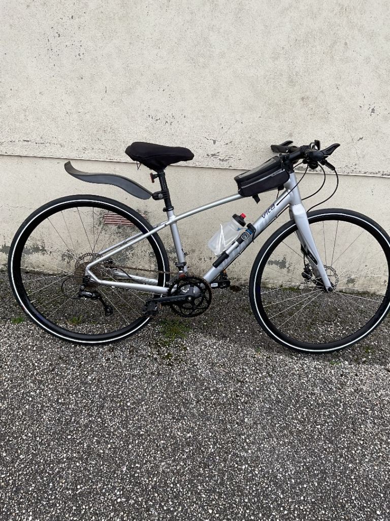 image for Ladies hybrid small frame road bike