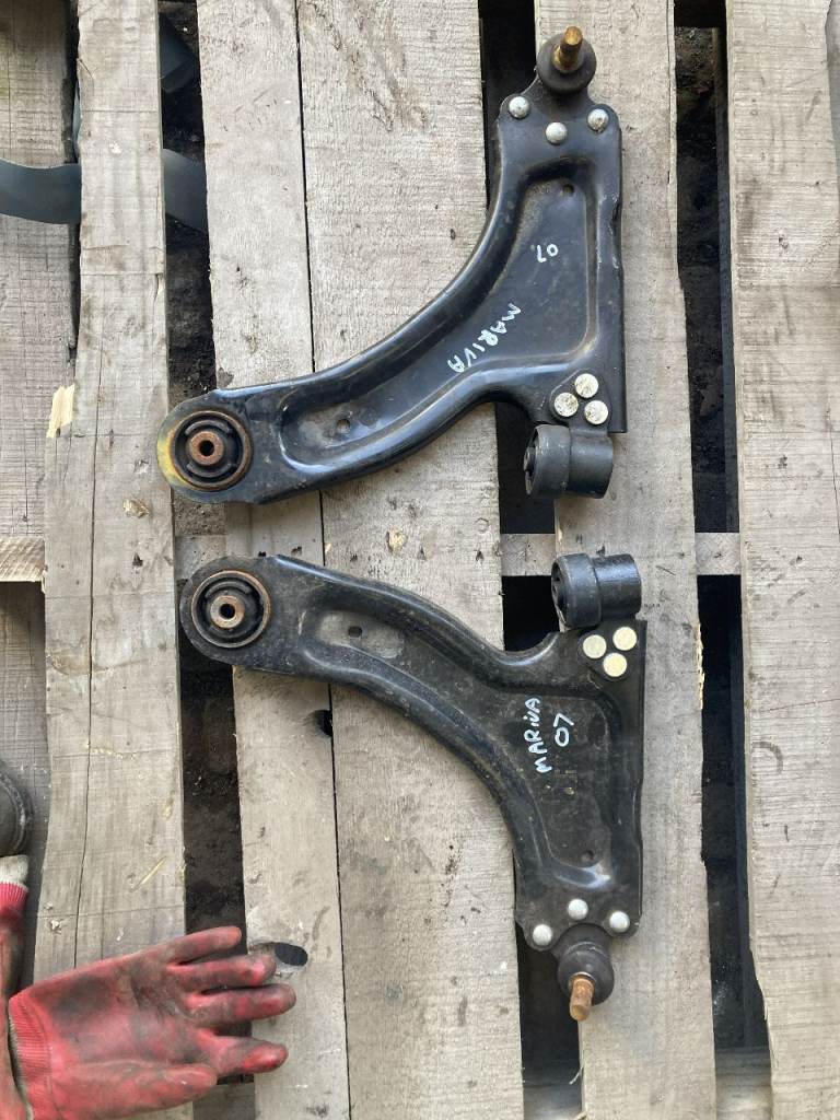Used as New Focus Mark 1 and Meriva Wishbones