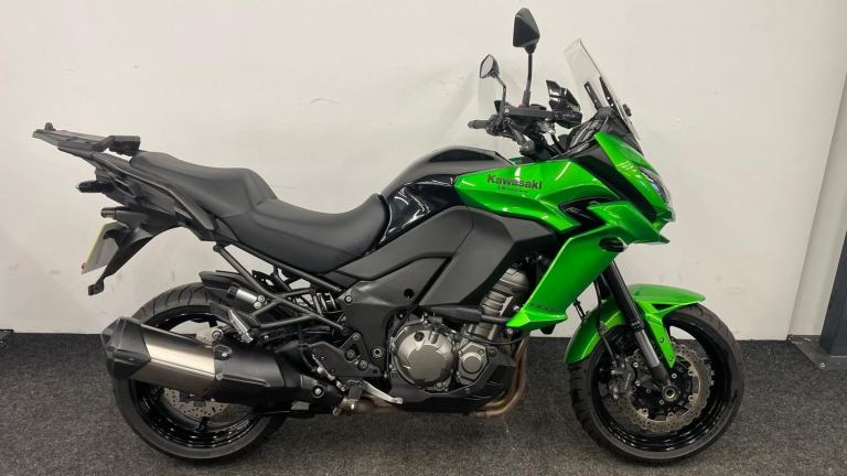 KAWASAKI VERSYS 1000 - FULL HISTORY - ADJUSTABLE SCREEN - FUEL GAUGE