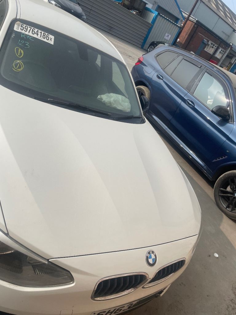 BMW 116D F20 F21 BREAKING FOR PARTS HEADLIGHT WING DOOR MIRROR BUMPER BONNET GEARBOX TAILGATE