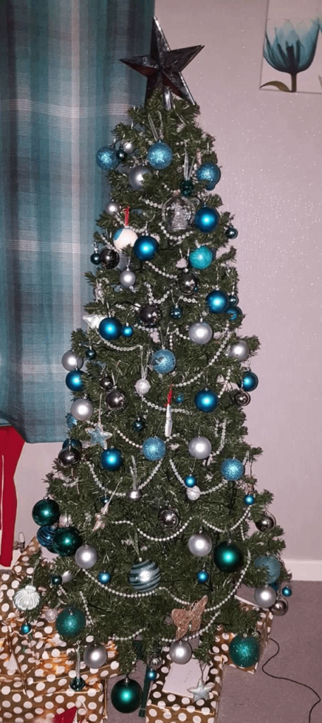 6ft Slim Green Christmas Tree 