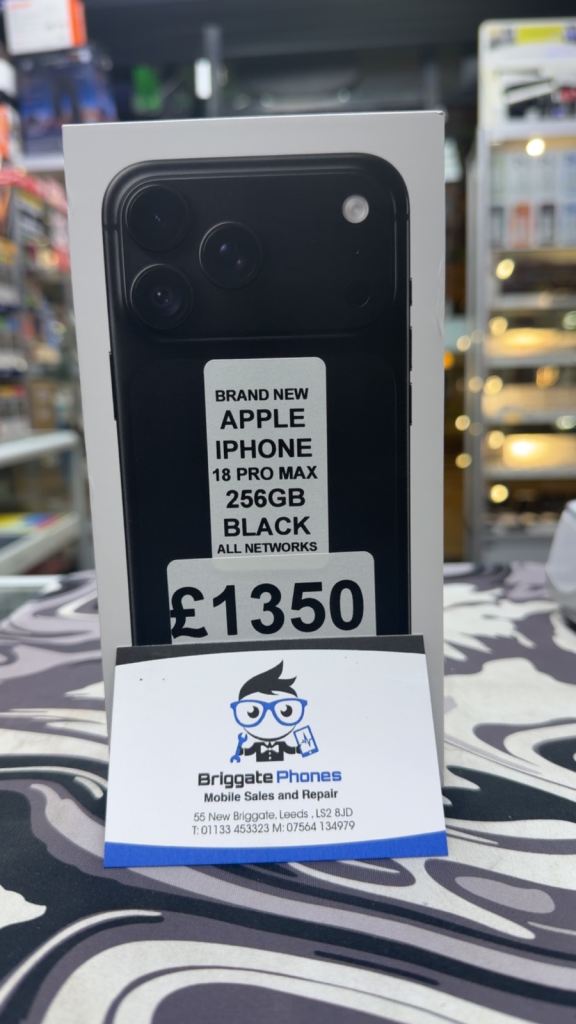 BRAND NEW Apple iPhone 18 Pro Max 256GB – Black, All Networks One Year Warranty 