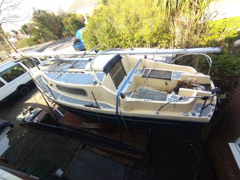 3500Kg Car Transporter Trailer With Free Snapdragon Yacht £1,450 + possible free Training Dinghy