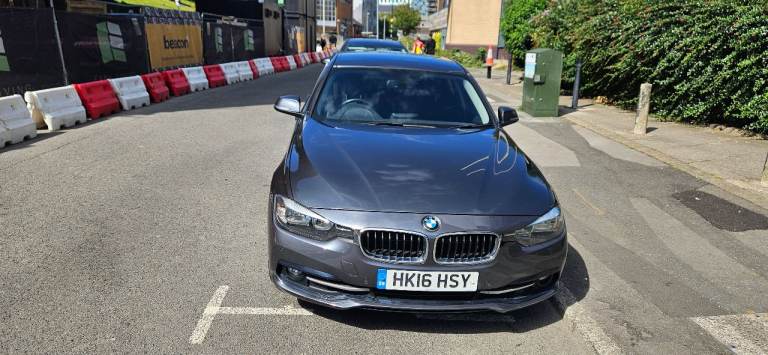 BMW 3 Series 2.0 330e 7.6kWh Sport Saloon 4dr Petrol Plug-in Hybrid Auto Euro 6 (s/s) (252 ps)